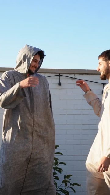 ✨”Indeed, the believers are one brotherhood. So reconcile between your brothers, and fear Allah that you may receive mercy.” (49:10)

Brotherhood in Islam is not just words—it’s love, unity, and standing together for the sake of Allah ﷻ 

#Wasimi #Quran #Sunnah
#Moroccanthobes #Islam #Moroccanthobe